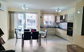 Mela Apartment 1